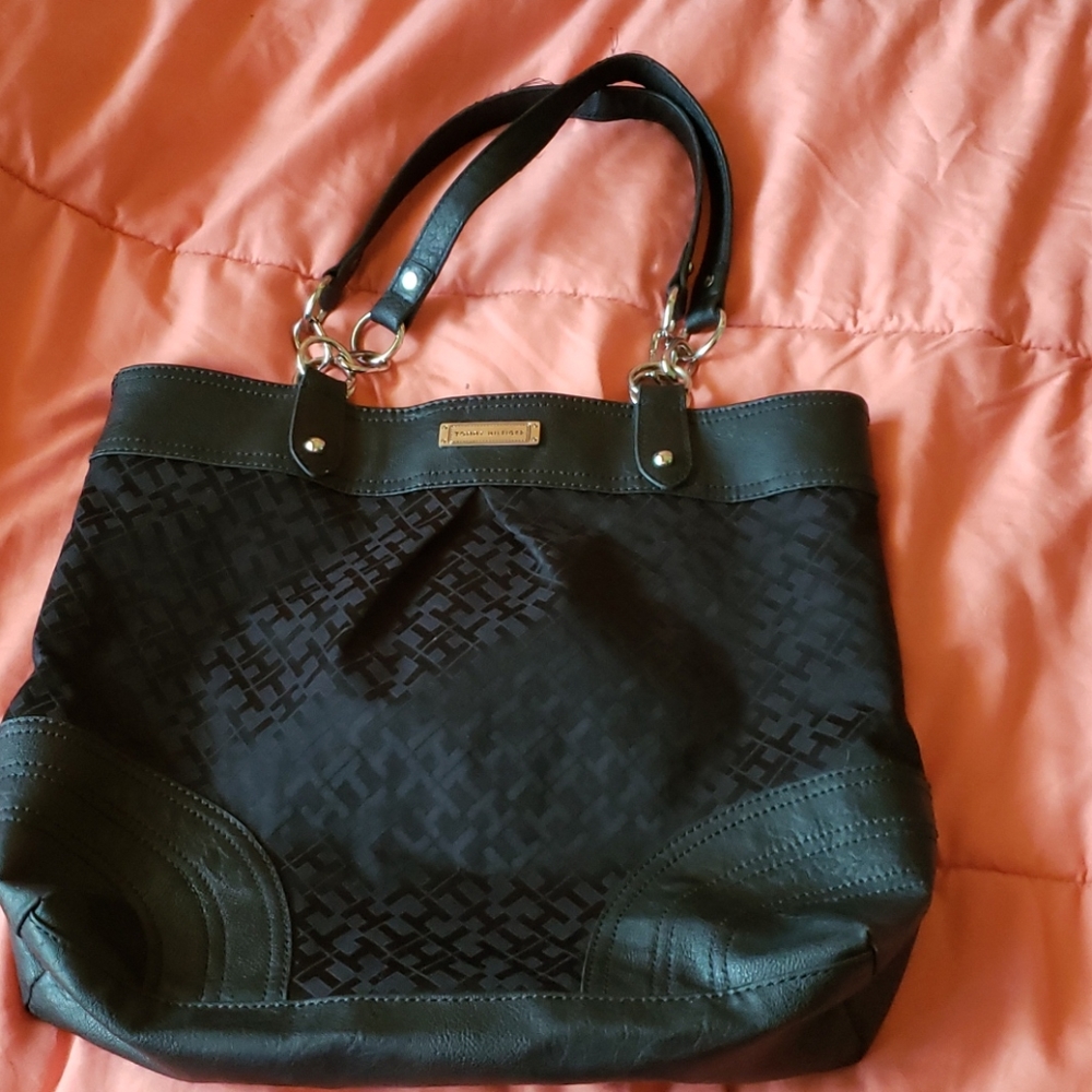 Tommy Hilfiger shoulder bag